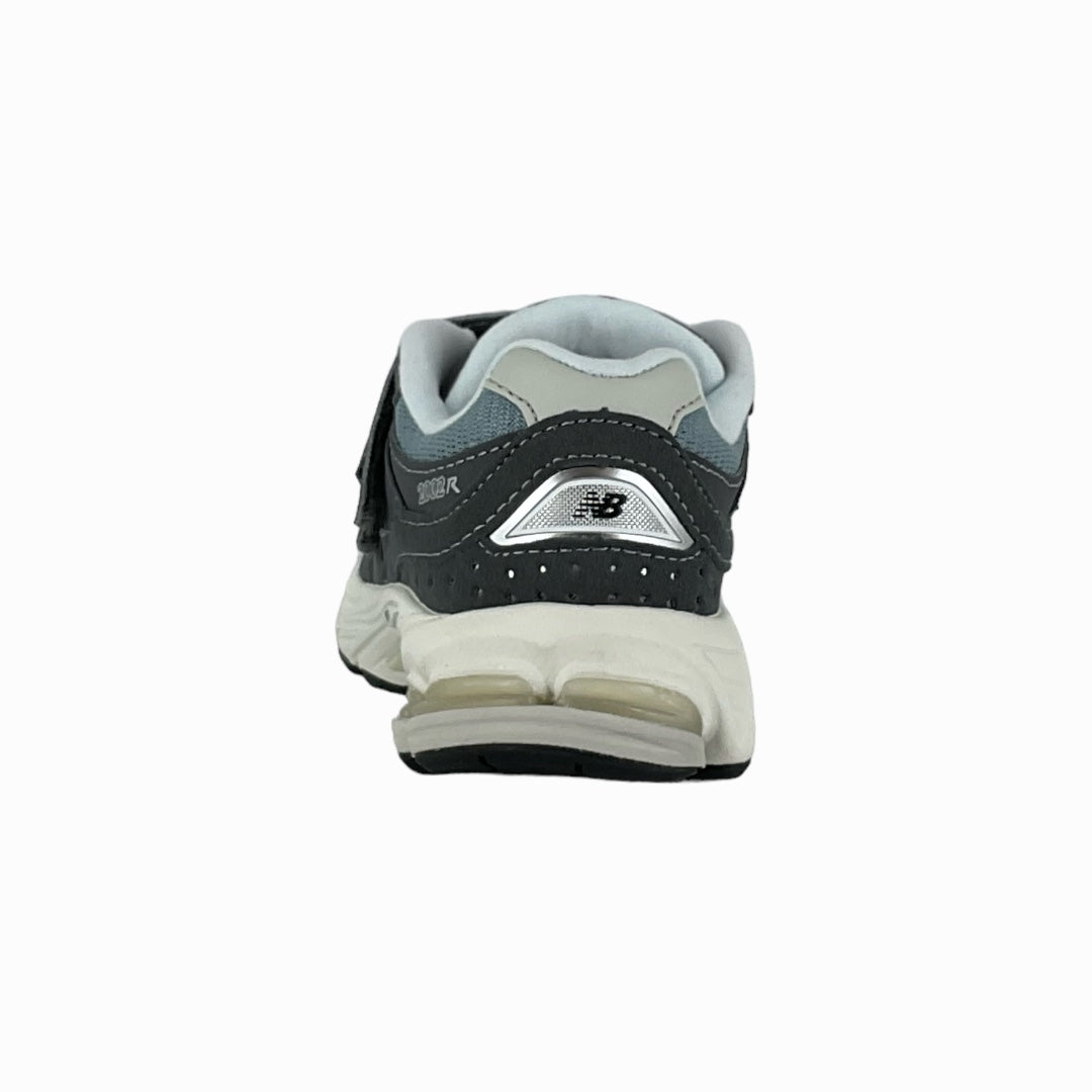 2002