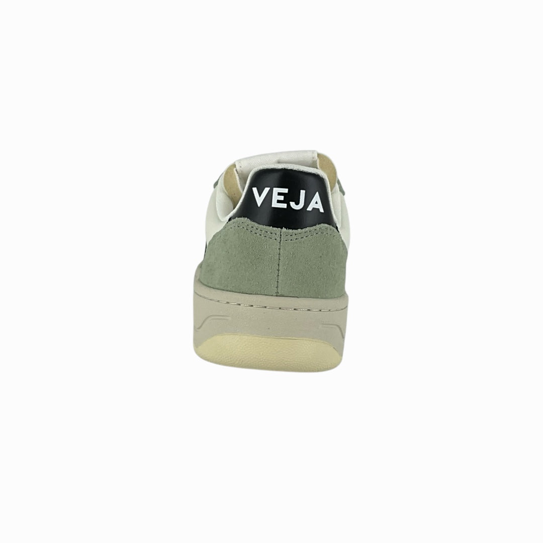 V10 LEATHER