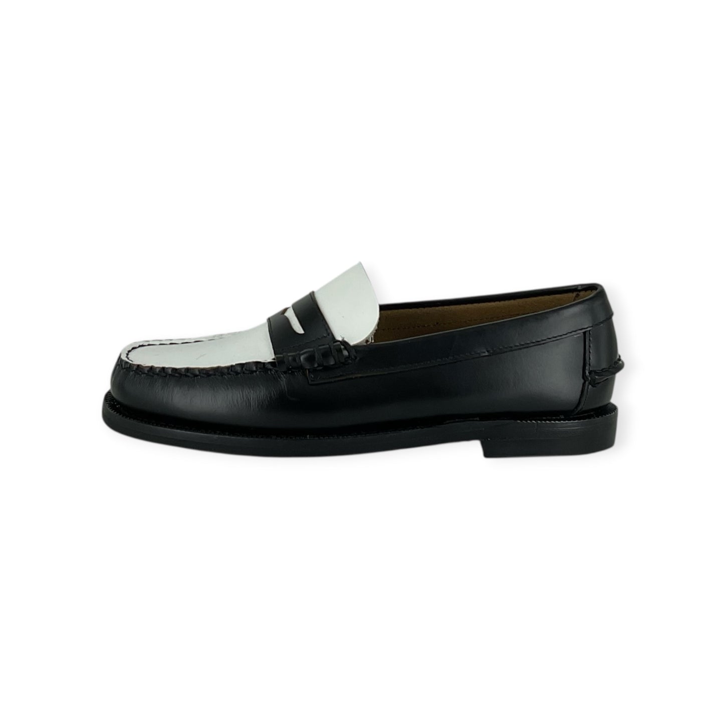 SEBAGO DAN