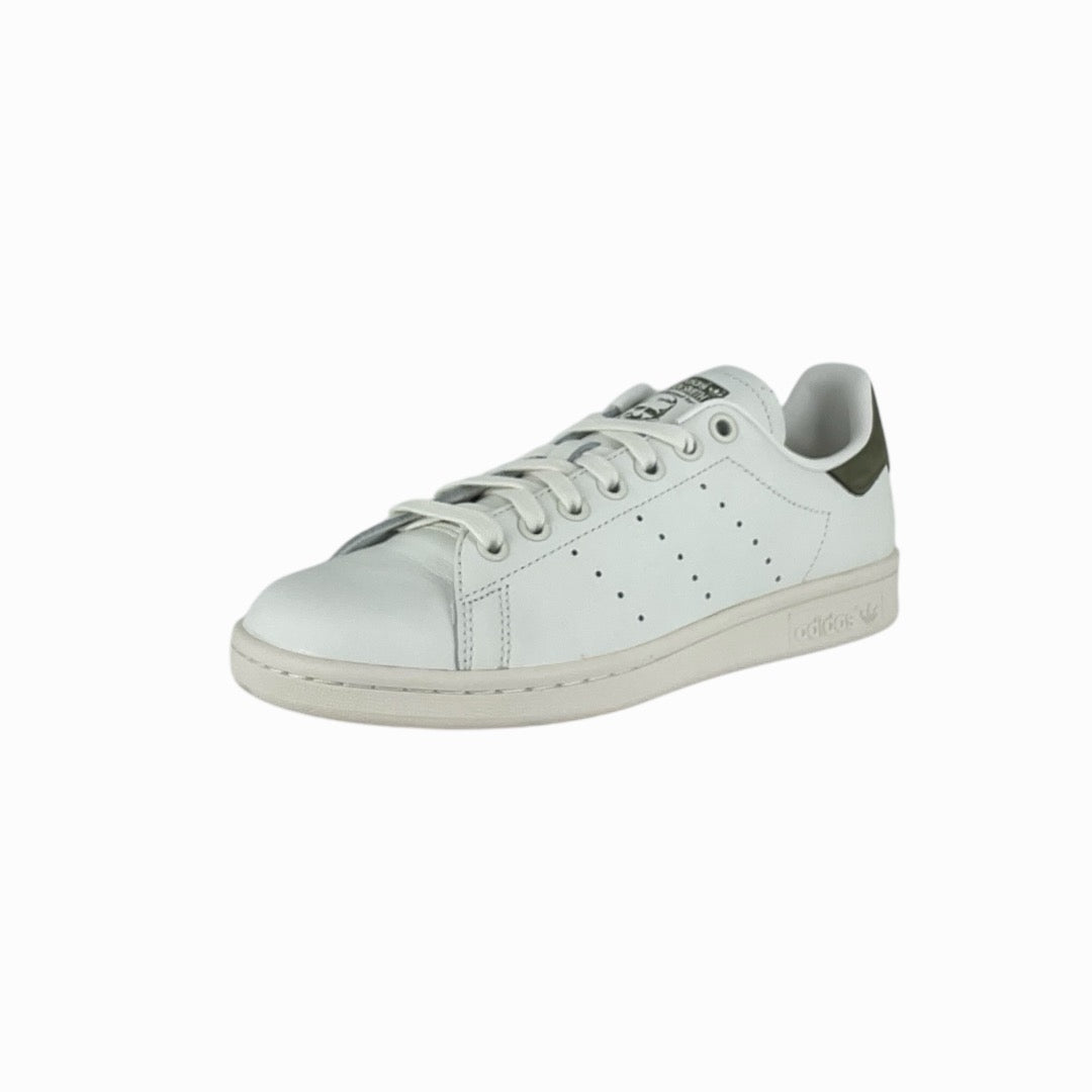 STAN SMITH