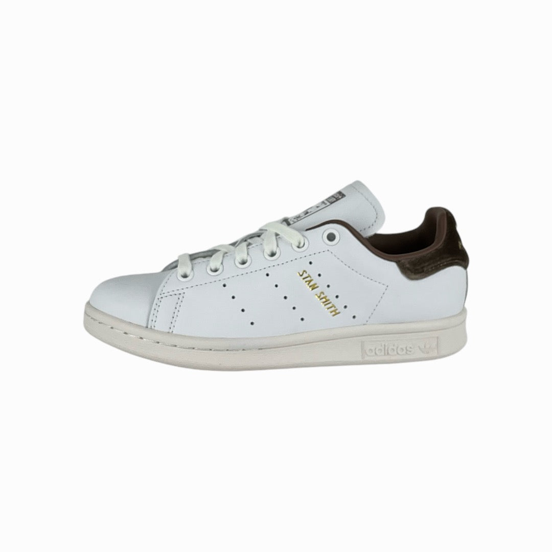STAN SMITH