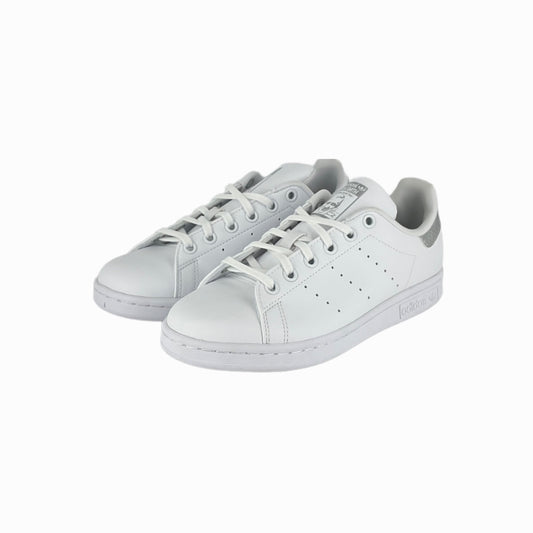 STAN SMITH J