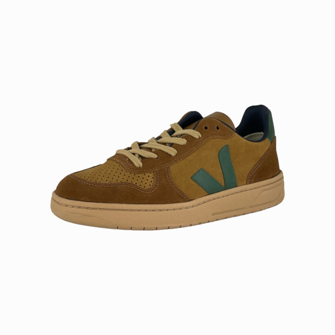 V-10 SUEDE