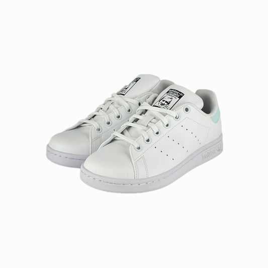 STAN SMITH J